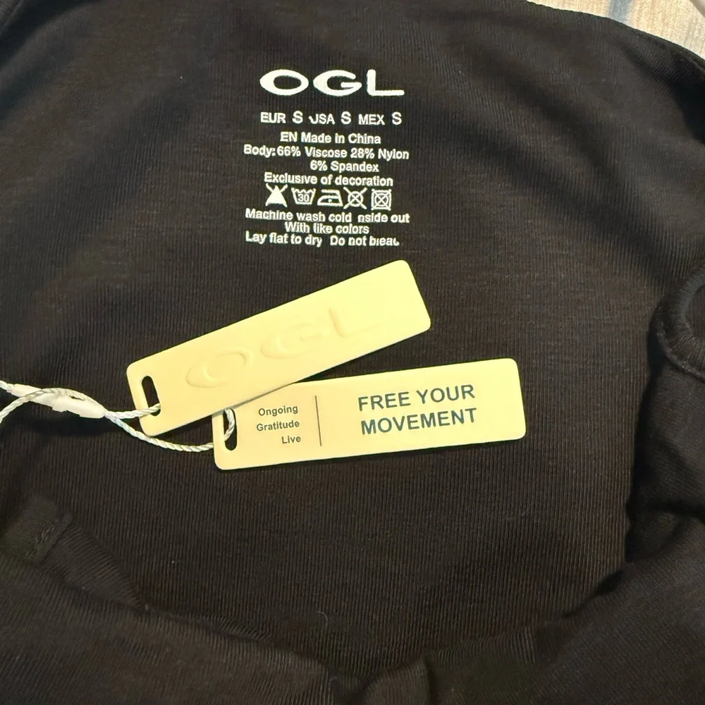 OGL Black Sleeveless Midi Dress - Picture 5 of 5